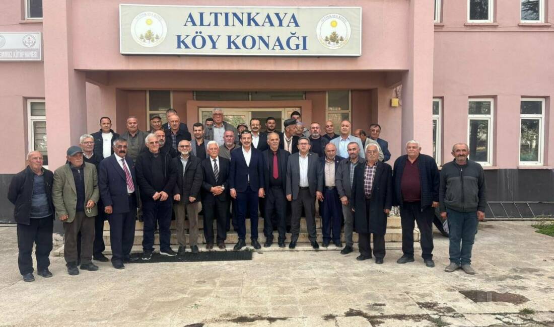 AK Parti Aksaray İl Başkanı Hamza Aktürk ve beraberindeki heyet,