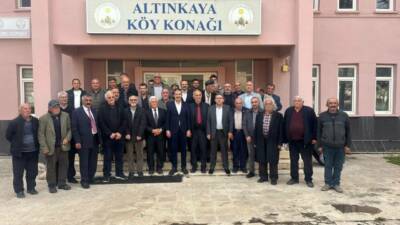 AK Parti Aksaray İl Başkanı Hamza Aktürk ve beraberindeki heyet,