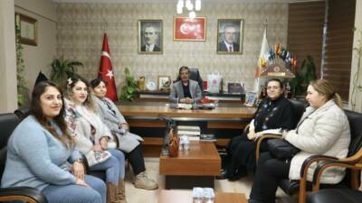 AK Parti Aksaray İl Başkanlığı, kadın girişimcilerin anlamlı ziyaretine ev