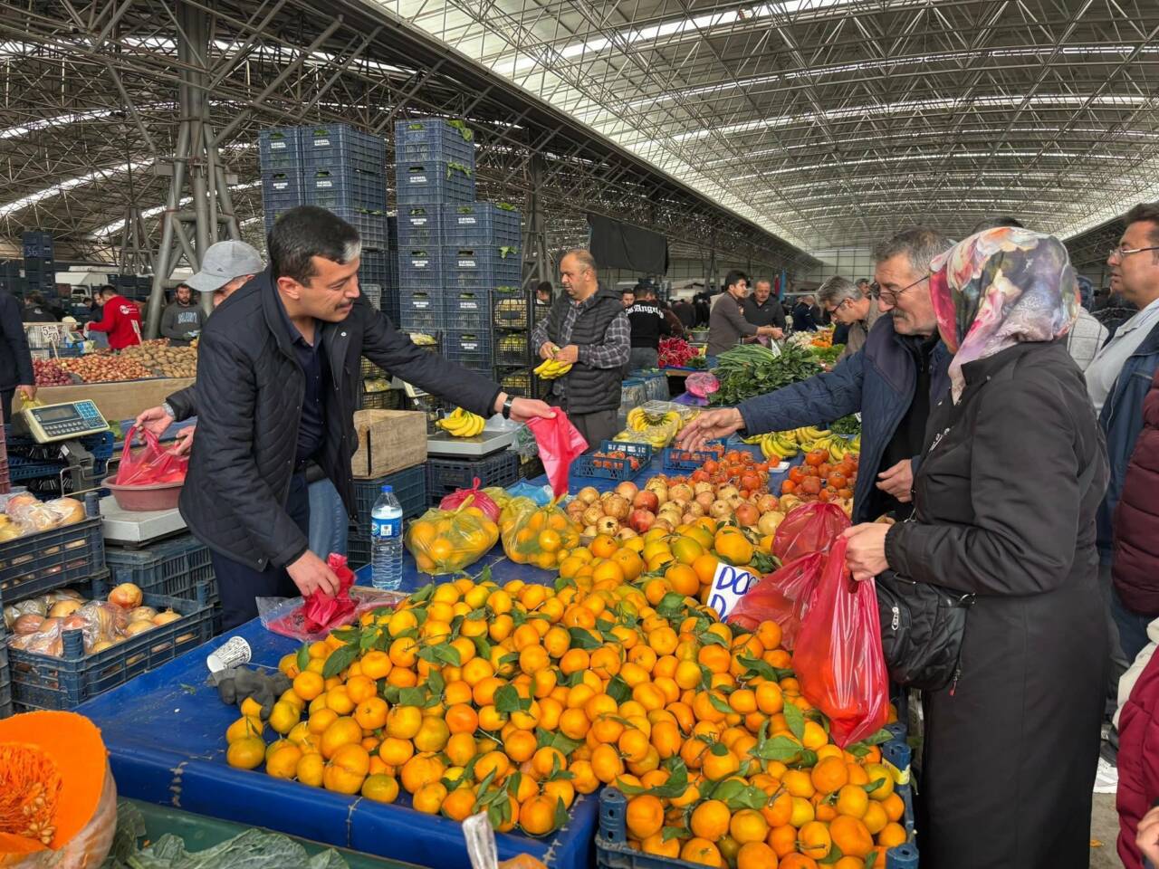 AK Parti Aksaray İl Başkanı Hamza Aktürk, Merkez İlçe Başkanı