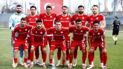 Aksaray Spor yarın Soma Spor karşısında galibiyet arayacak. Aksaray Spor