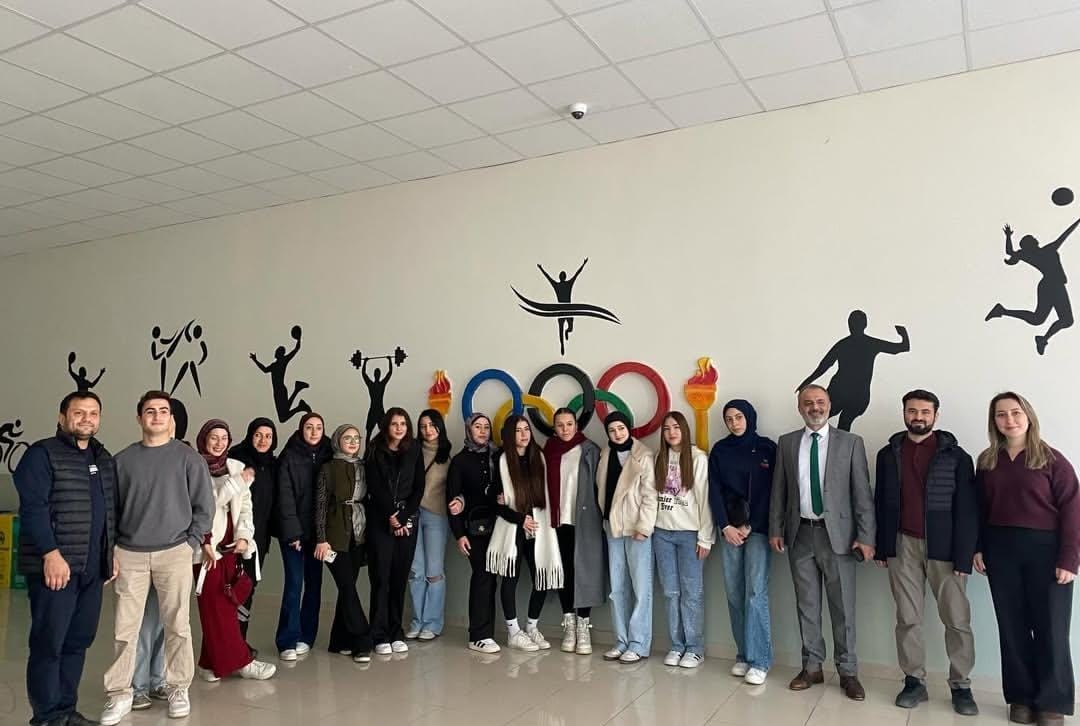 Aksaray Gülağaç 75. Yıl Anadolu Lisesi öğrencileri, Aksaray Üniversitesi Spor