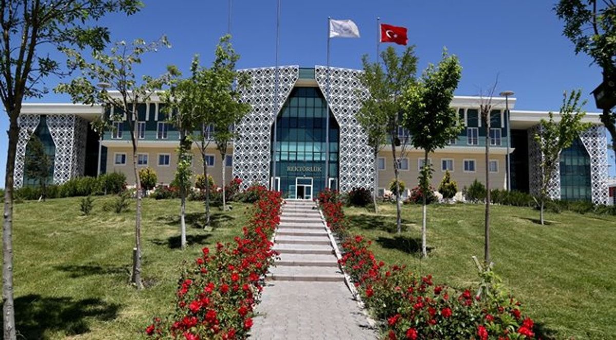 Aksaray Üniversitesi 4/B sözleşmeli personel alımı için başvurular 15 Aralık’ta
