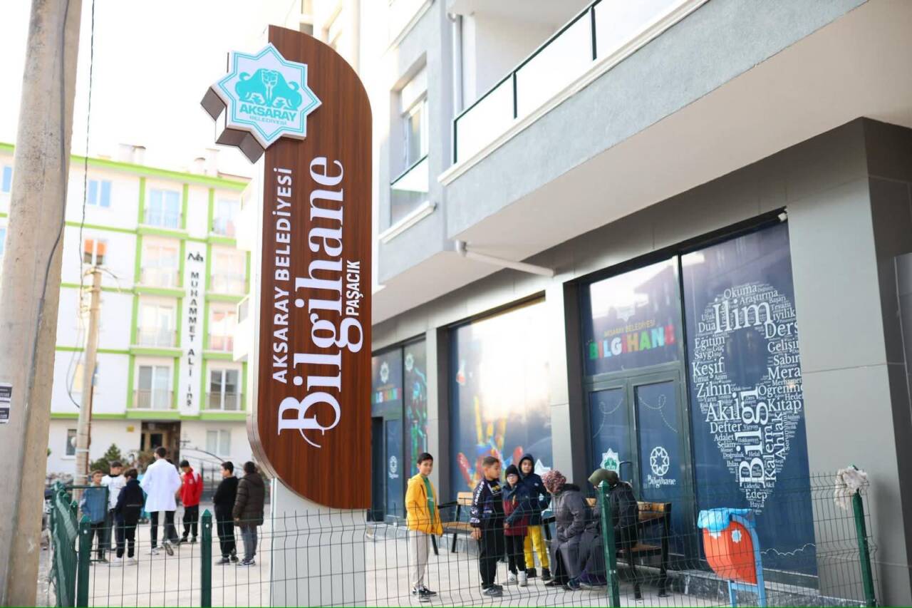 Aksaray Belediyesi bünyesinde hizmet veren Bilgihaneler, öğrencilere hem akademik hem