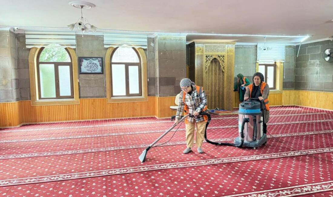Aksaray Belediyesi, vatandaşların ibadetlerini daha temiz ve huzurlu bir ortamda