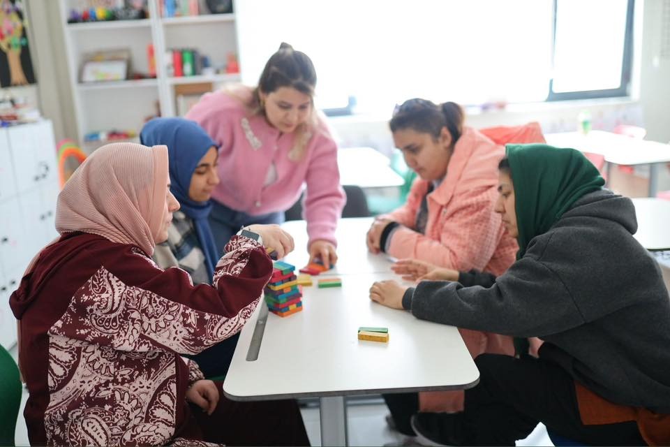 Aksaray Belediyesi tarafından yürütülen çalışmalar kapsamında Engelsiz Yaşam Merkezi, özel