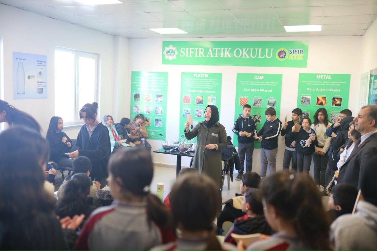 Aksaray Belediyesi, çevre duyarlılığı yüksek bir nesil yetiştirme hedefi kapsamında