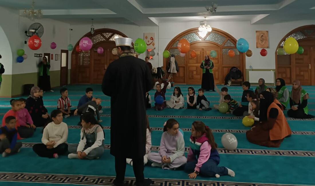 Aksaray İHH İnsani Yardım Derneği, çocukların camiyle bağ kurmasını sağlamak 