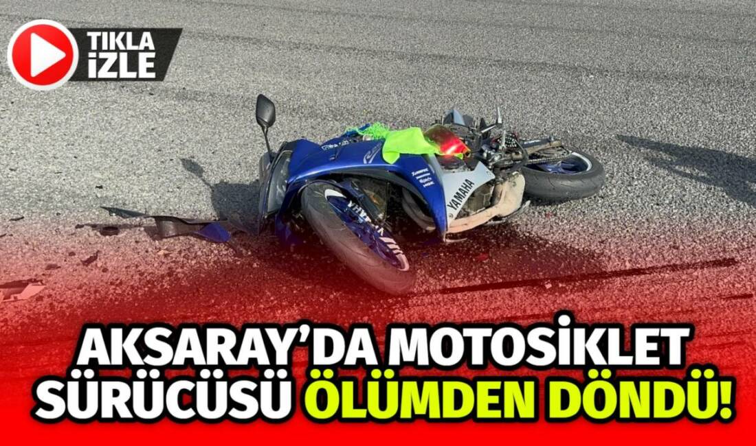 Aksaray Hacılar Harmanı’nda galericiler sitesi girişinde otomobil ile motosiklet çarpıştı.