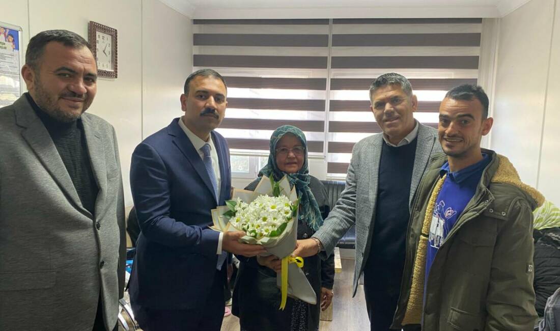 Sultanhanı Kaymakamı Bilal Göksun, Belediye Başkanı Fahri Solak ve ilçe