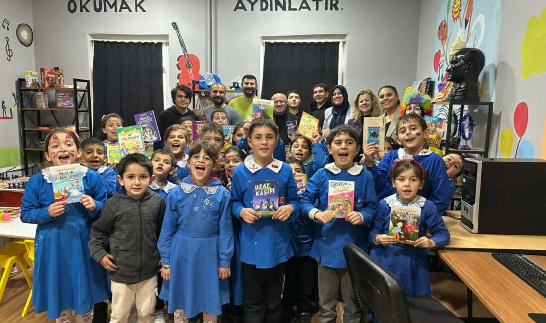 Aksaray’da düzenlenen kitap toplama kampanyası, kardeş okul işbirliğiyle köy okulundaki