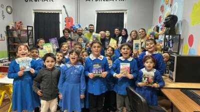 Aksaray’da düzenlenen kitap toplama kampanyası, kardeş okul işbirliğiyle köy okulundaki