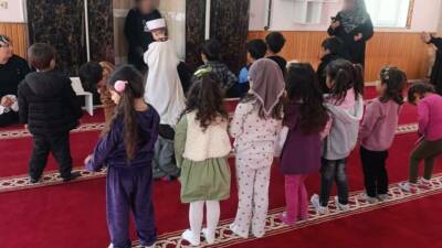 Ağaçören İlçe Müftülüğü tarafından yürütülen 4-6 Yaş Kur’an Kursu, küçük