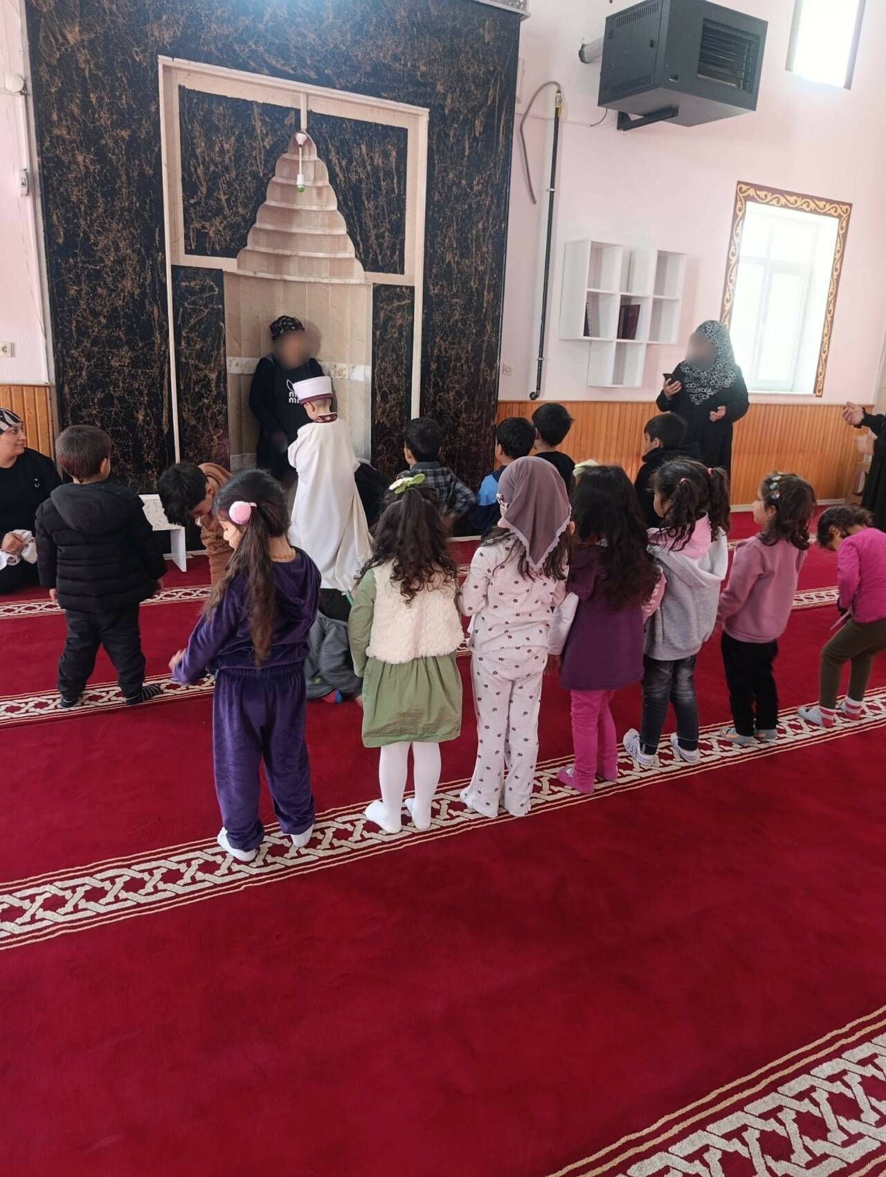 Ağaçören İlçe Müftülüğü tarafından yürütülen 4-6 Yaş Kur’an Kursu, küçük
