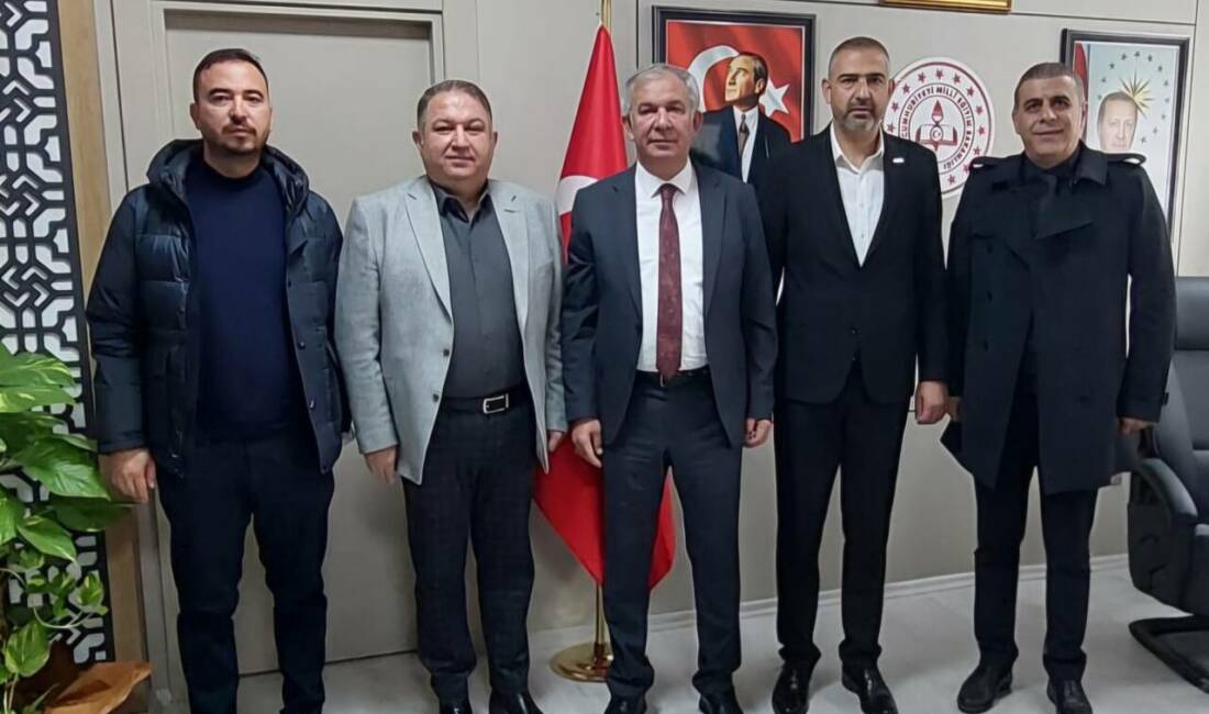 MÜSİAD Aksaray Şubesi heyeti, Aksaray İl Millî Eğitim Müdürü Metin