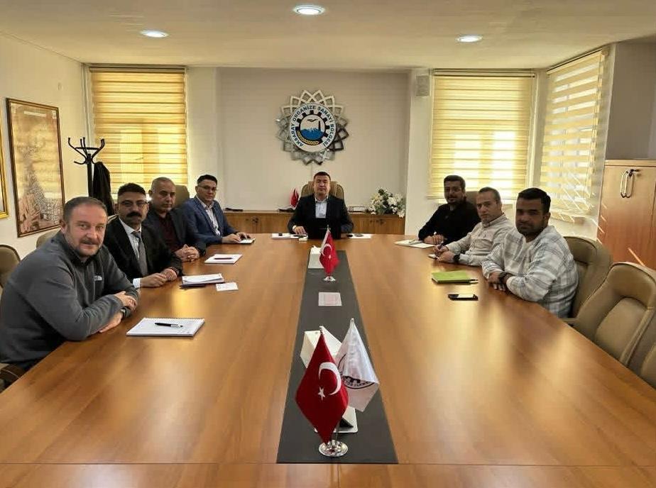 Aksaray Organize Sanayi Bölgesi’nde yürütülen çalışmaların ele alındığı haftalık istişare