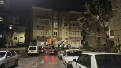Niğde'de yaşanan olayda bir evde doğal gaz sıkışması sonucu patlama
