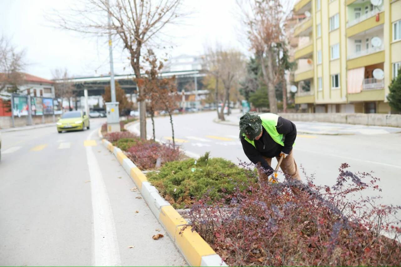 Aksaray Belediyesi, bakımlı cadde ve sokaklar hedefi doğrultusunda Şehit Mehmet