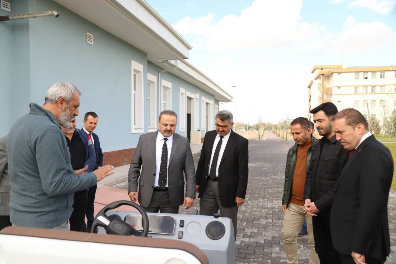 Aksaray Üniversitesi (ASÜ) Rektörü Prof. Dr. Alpay Arıbaş, ASÜ Teknik