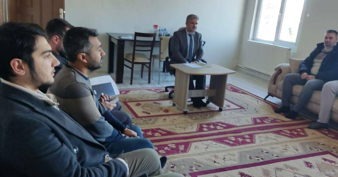 Sarıyahşi İlçe Müftülüğü, Aralık ayına ilişkin mutat toplantısını İlçe Müftü