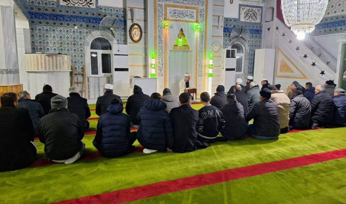 Kederli köyünde Cuma sabahı düzenlenen sabah namazı programı, vatandaşların yoğun
