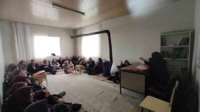 Sultanhanı İlçe Müftülüğü koordinesinde, Yeşiltömek Köyü’nde hanımlara yönelik anlamlı bir