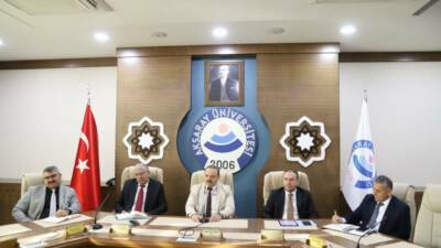 Aksaray Üniversitesi (ASÜ) Kalite Komisyonu Toplantısı Rektörlük Senato Toplantı Salonu’nun