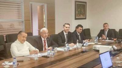 Aksaray Valisi Mehmet Ali Kumbuzoğlu, AK Parti İl Başkanı Hamza