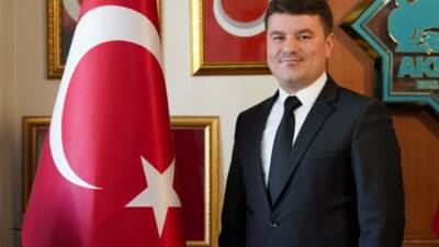 Aksaray Belediyesi, gelir durumuna göre yeni evlenecek çiftlere 50 bin