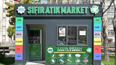 Aksaray Belediyesi, "Atığı Bastona Dönüştür, Hayata Işık Tut” projesi kapsamında