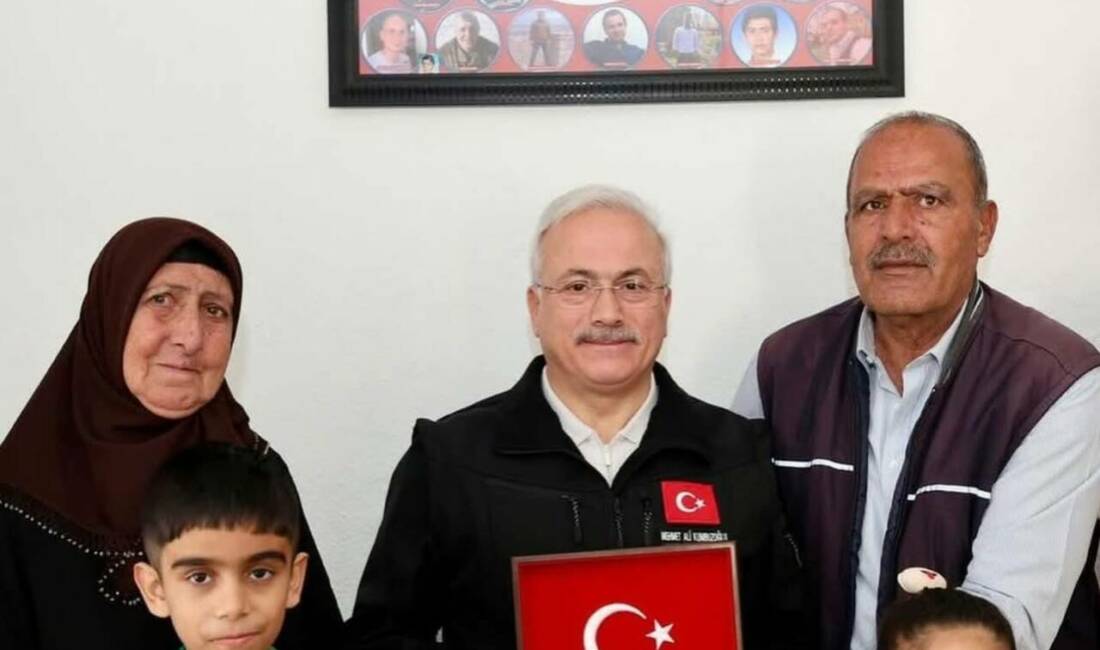  Aksaray Valiliği himayelerinde gerçekleştirilen hane ziyaretleri kapsamında, aziz şehitlerimizin aileleri