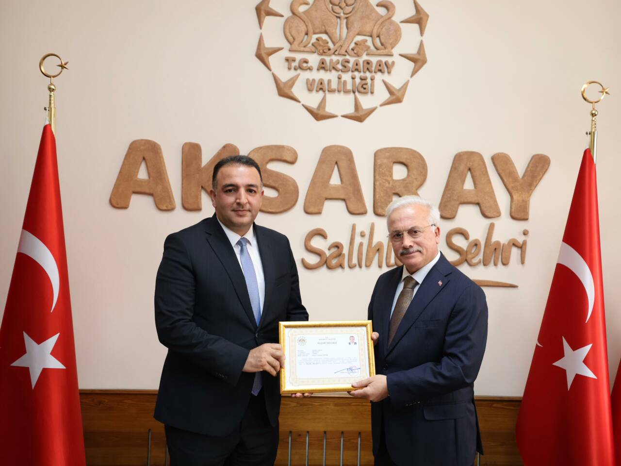 Aksaray’da başarı belgesi takdimi töreni gerçekleştirildi. Başarı belgesi, Aksaray’da yürütülen