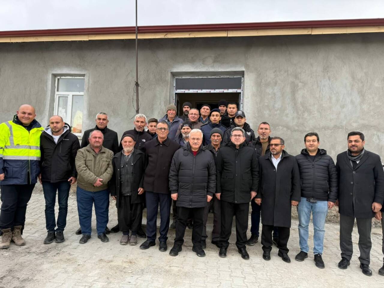 Aksaray Valisi Mehmet Ali Kumbuzoğlu başkanlığındaki heyet, Ağaçören ilçesinde bu
