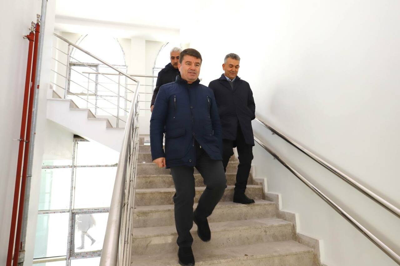 Aksaray Belediyesi tarafından yapımı tamamlanma aşamasına gelen ve Selçuklu mimarisinden