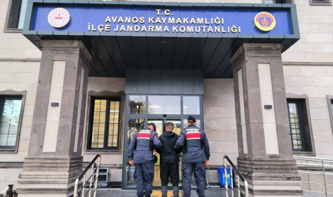 Nevşehir'in Avanos ilçesinde yaşanan olayda motosiklet üstünde akrobatik hareketler yapan