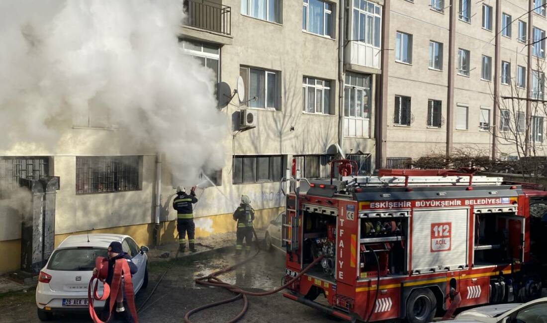 Eskişehir'in Odunpazarı ilçesinde yaşanan olayda 8 katlı bir binanın depo