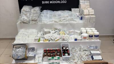 Konya'da İl Emniyet Müdürlüğü ekipleri tarafından kliniğe dönüştürülen evde sağlık