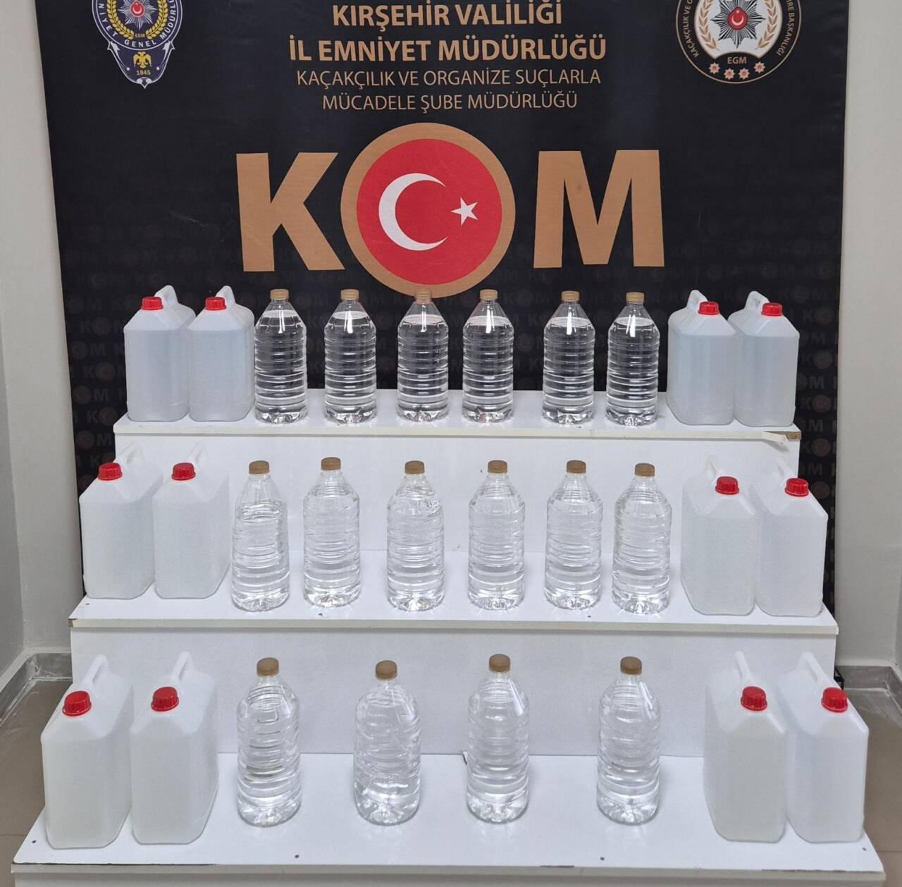 Kırşehir'de İl Emniyet Müdürlüğü  ekiplerince düzenlenen operasyonda 80 litre etil