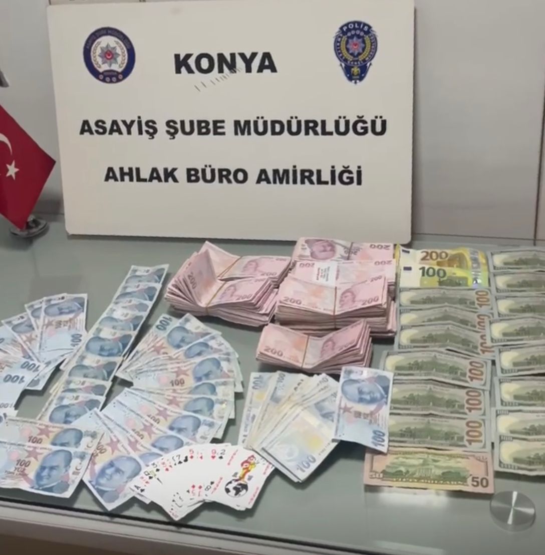 Konya'da kumar oynatıldığı tespit edilen bir iş yerine yönelik operasyonda,