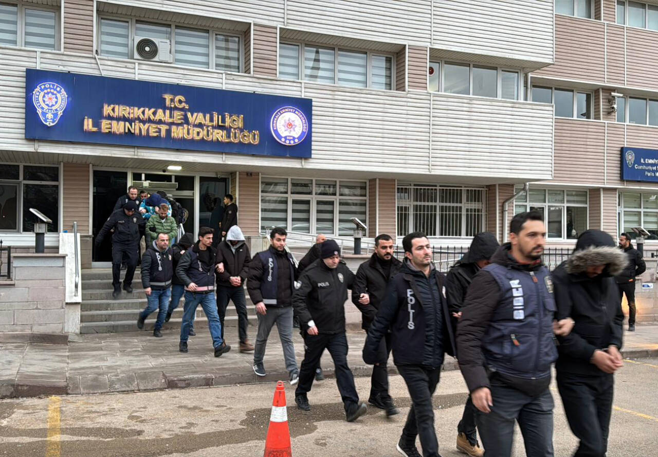 Kırıkkale merkezli 3 ilde polisin düzenlediği yasa dışı bahis operasyonunda