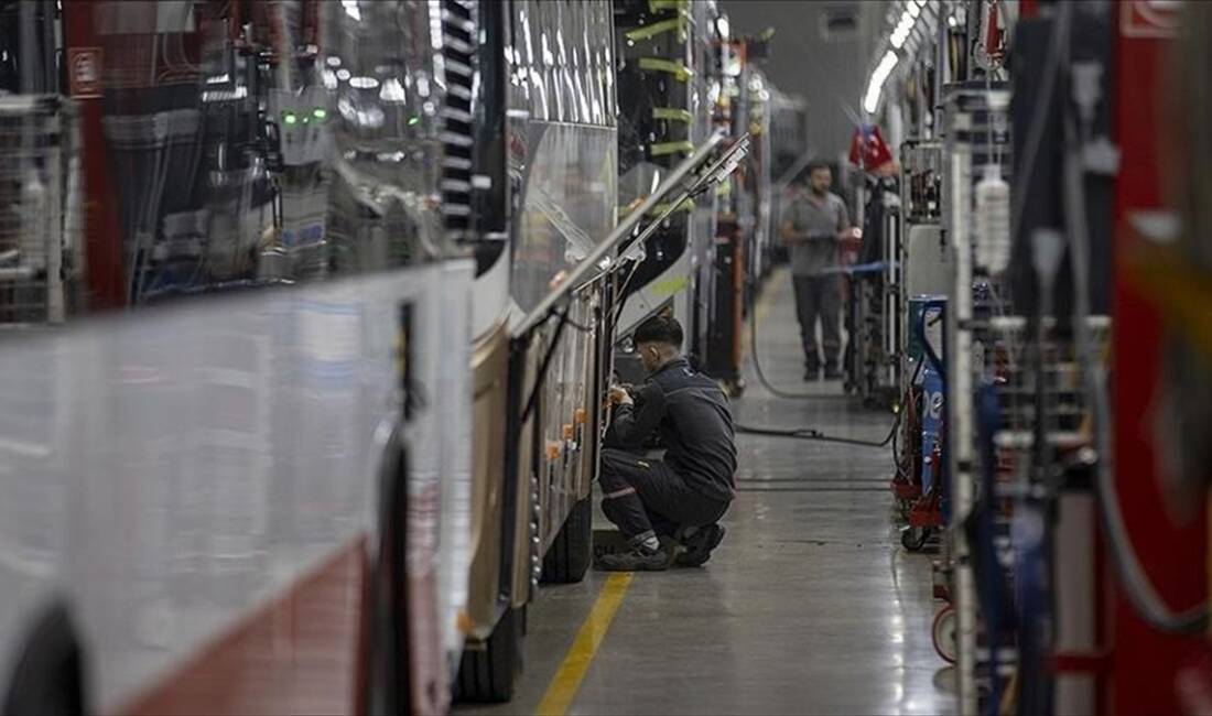 Türkiye'den geçen sene 3,3 milyar doların üzerinde otobüs, minibüs ve