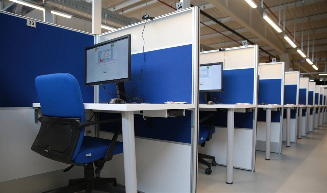 Ölçme, Seçme ve Yerleştirme Merkezi (ÖSYM) Başkanlığınca, Elektronik Yabancı Dil