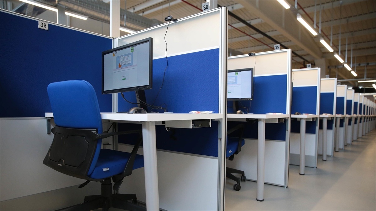 Ölçme, Seçme ve Yerleştirme Merkezi (ÖSYM) Başkanlığınca, Elektronik Yabancı Dil
