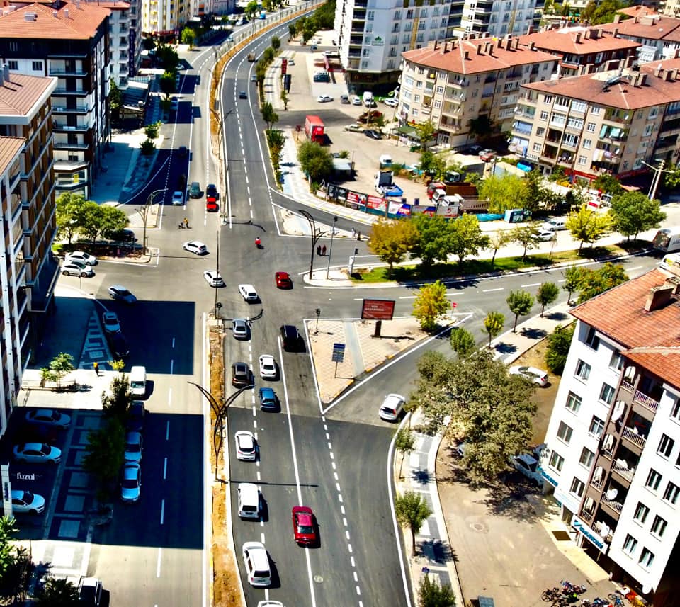 Aksaray Belediyesi, son 7 yılda şehir genelinde yürüttüğü üstyapı çalışmalarıyla