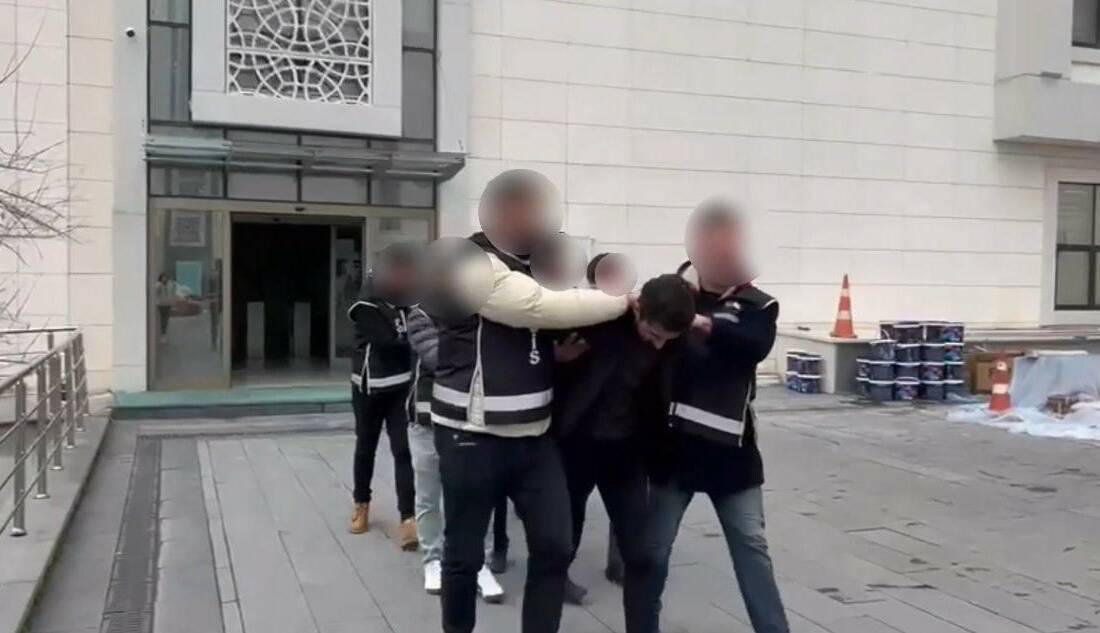 Ankara’da il Emniyet Müdürlüğü ekipleri tarafından esnaftan haraç isteyip, iş