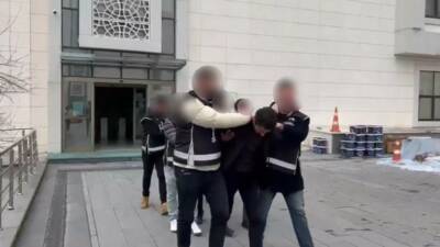 Ankara’da il Emniyet Müdürlüğü ekipleri tarafından esnaftan haraç isteyip, iş