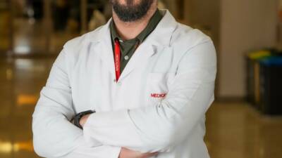 Kardiyoloji Uzmanı Dr. Mert Aker genç yaşta kalp krizi vakalarında