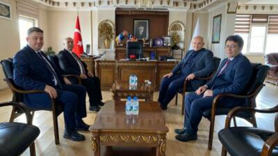 Aksaray İl Defterdarı Naci Günaydın ve beraberindeki heyet, Ağaçören Kaymakamı