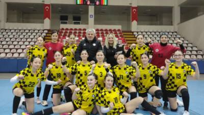 Aksaray Belediyespor Hentbol Takımı, Yıldızlar Türkiye Şampiyonası kapsamında gece yarısı