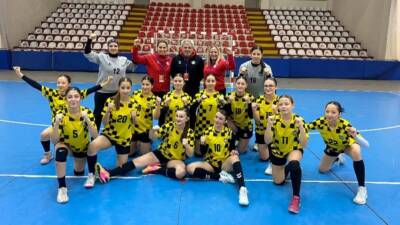Amasya’da 6 gündür devam eden Yıldız Kızlar Türkiye Şampiyonası yarı